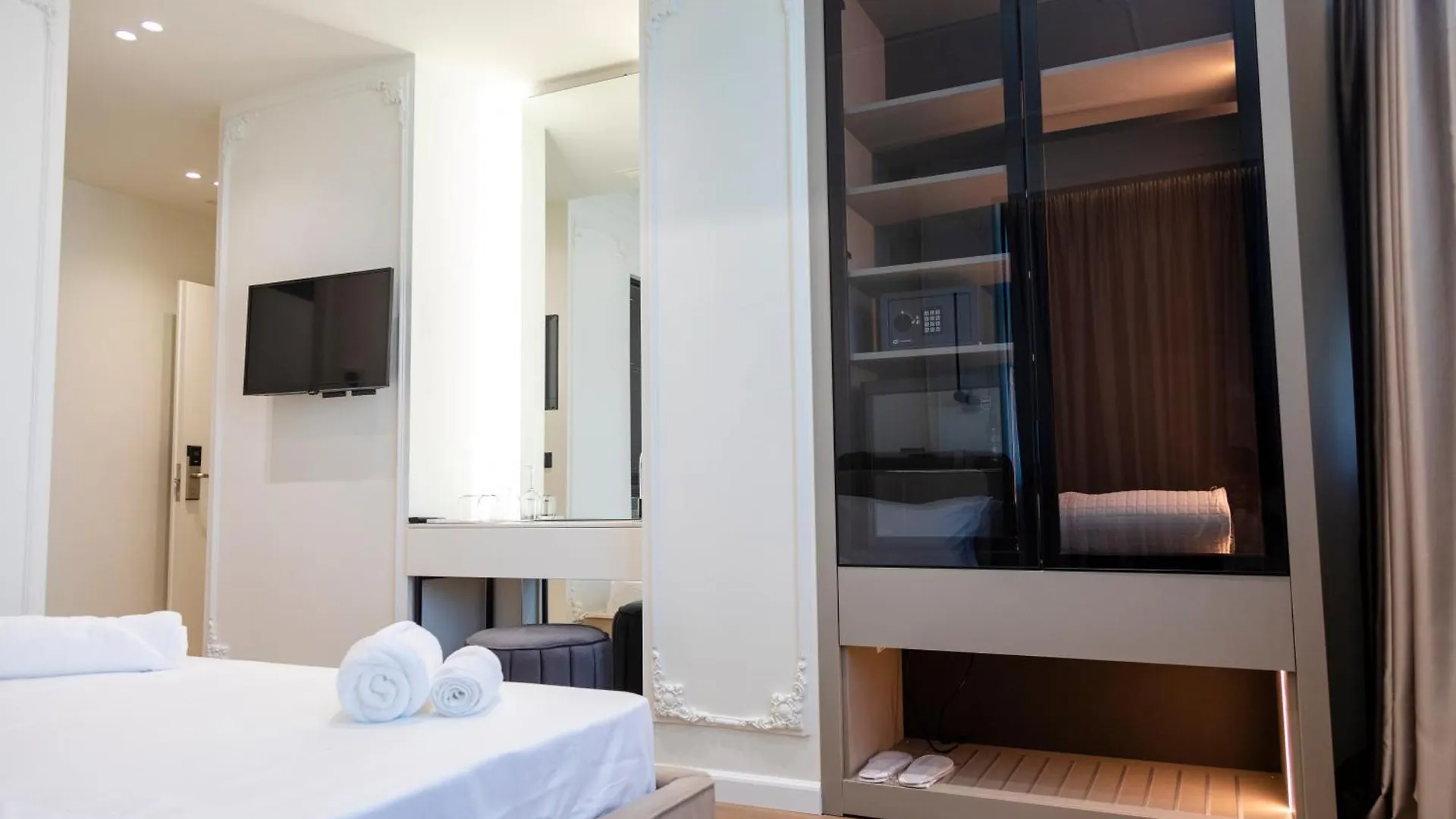 Adore Boutique Hotel Влёра